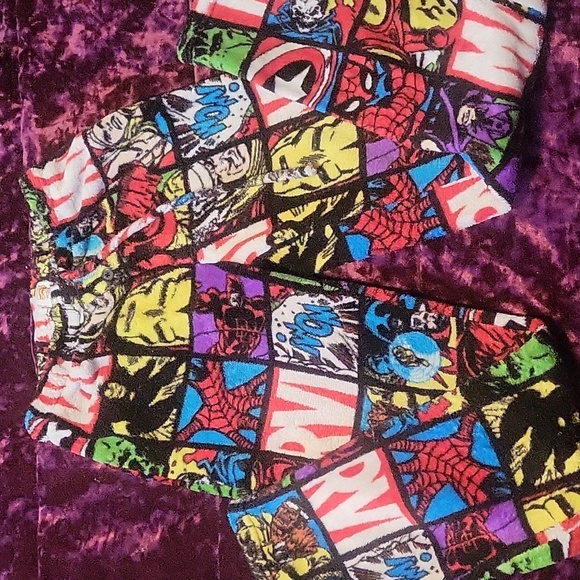 Marvel comic pajamas - Picture 1 of 3
